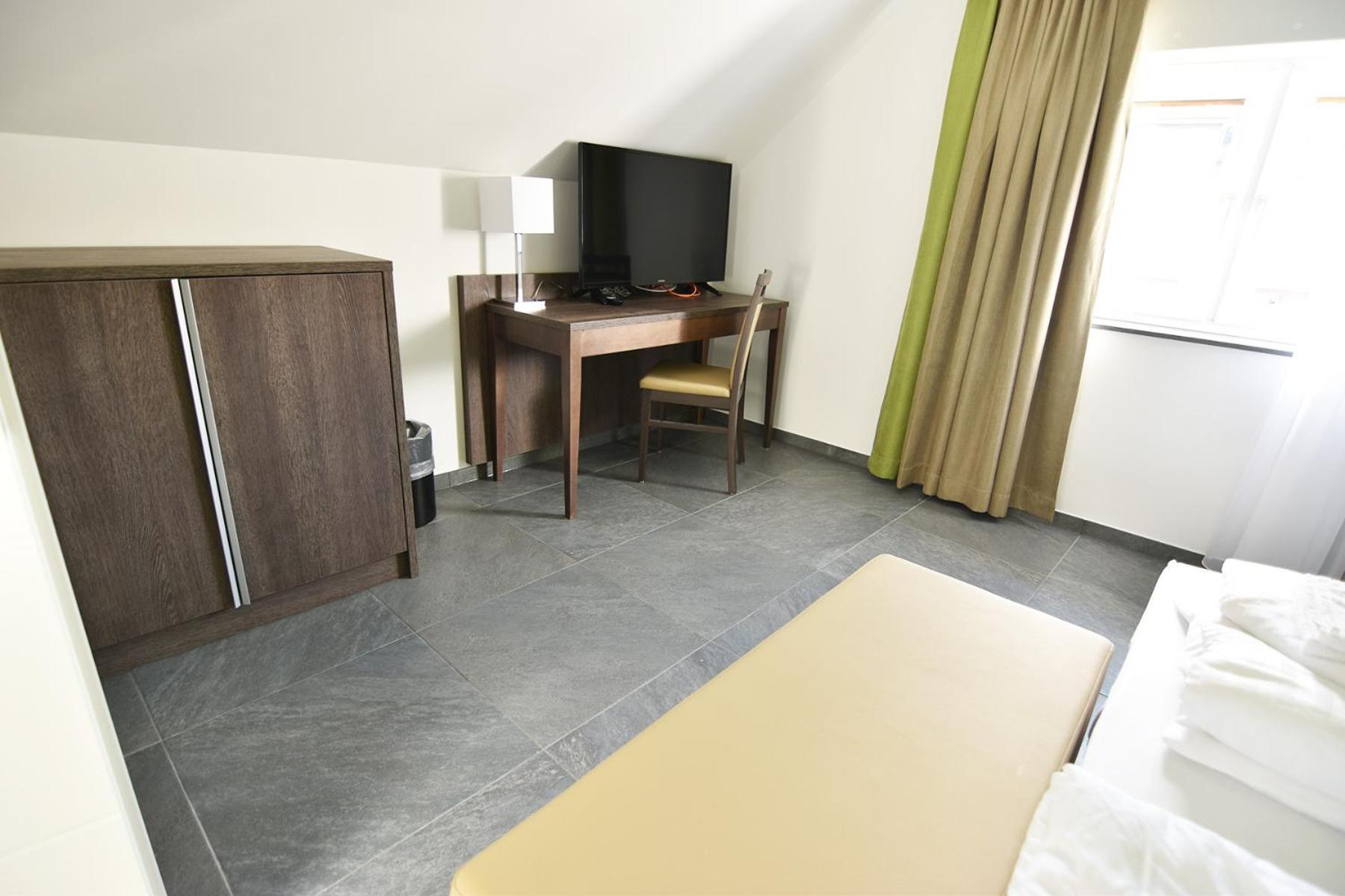 Im Tal 2 Apartment Haus Μπεργκχάιμ Εξωτερικό φωτογραφία